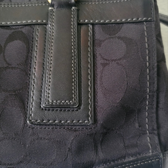 COACH Monogram Canvas Signature Logo Shoulder/ Handbag - Picture 5 of 16